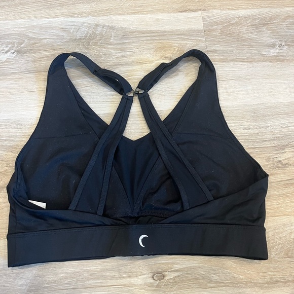 ZYIA Sports Bra - Picture 2 of 3